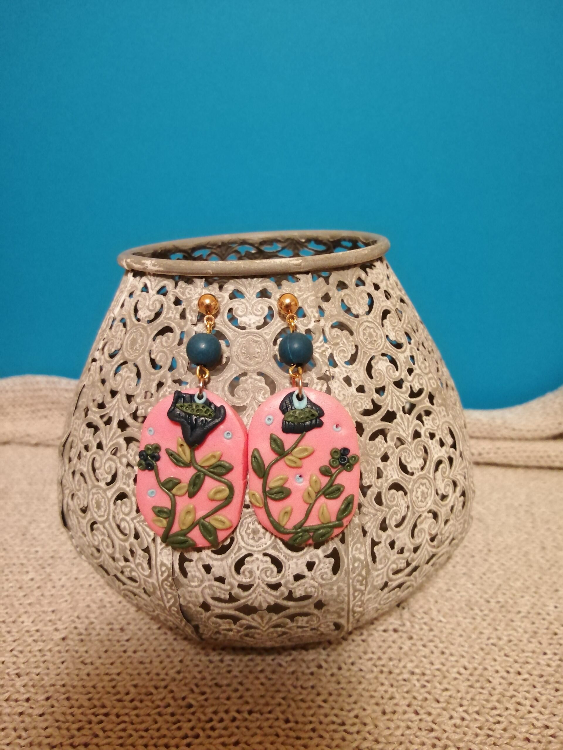 Roos en donkerblauw