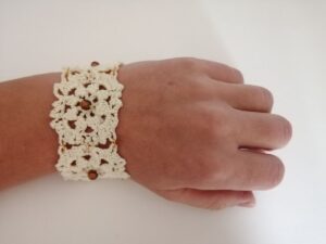 Breed beige