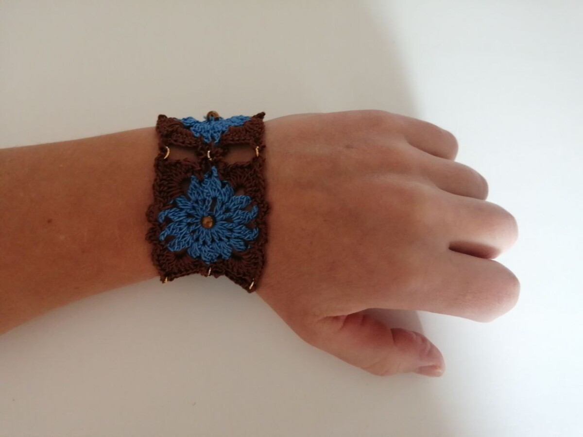 Breed bruin/blauw