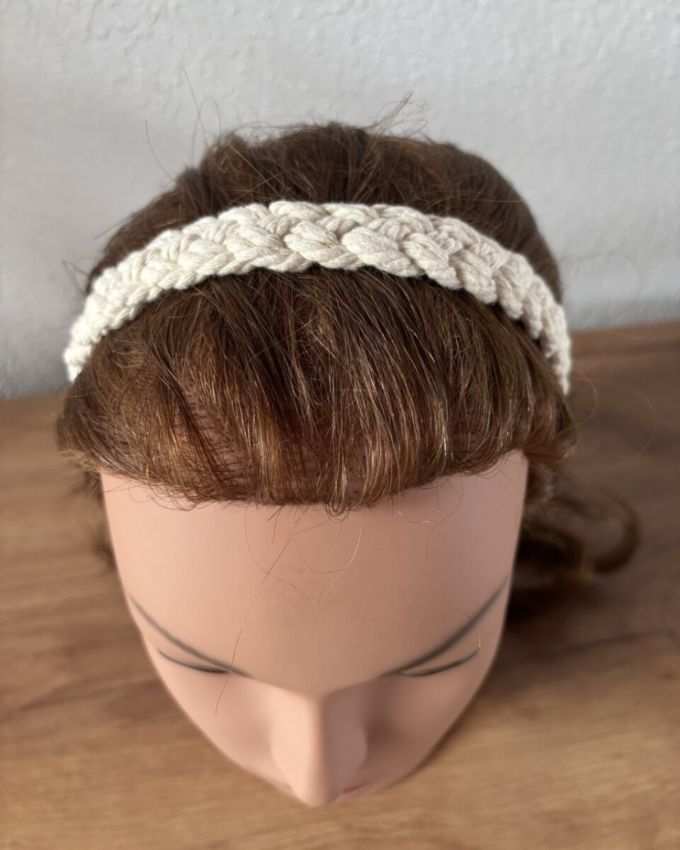 Gevlochten Wit Haarlint dik. - Afbeelding 3